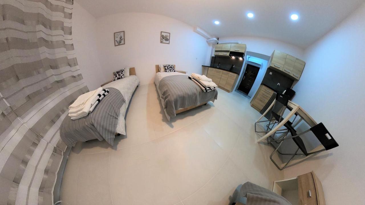 Rokicinska54 Com Appartamento